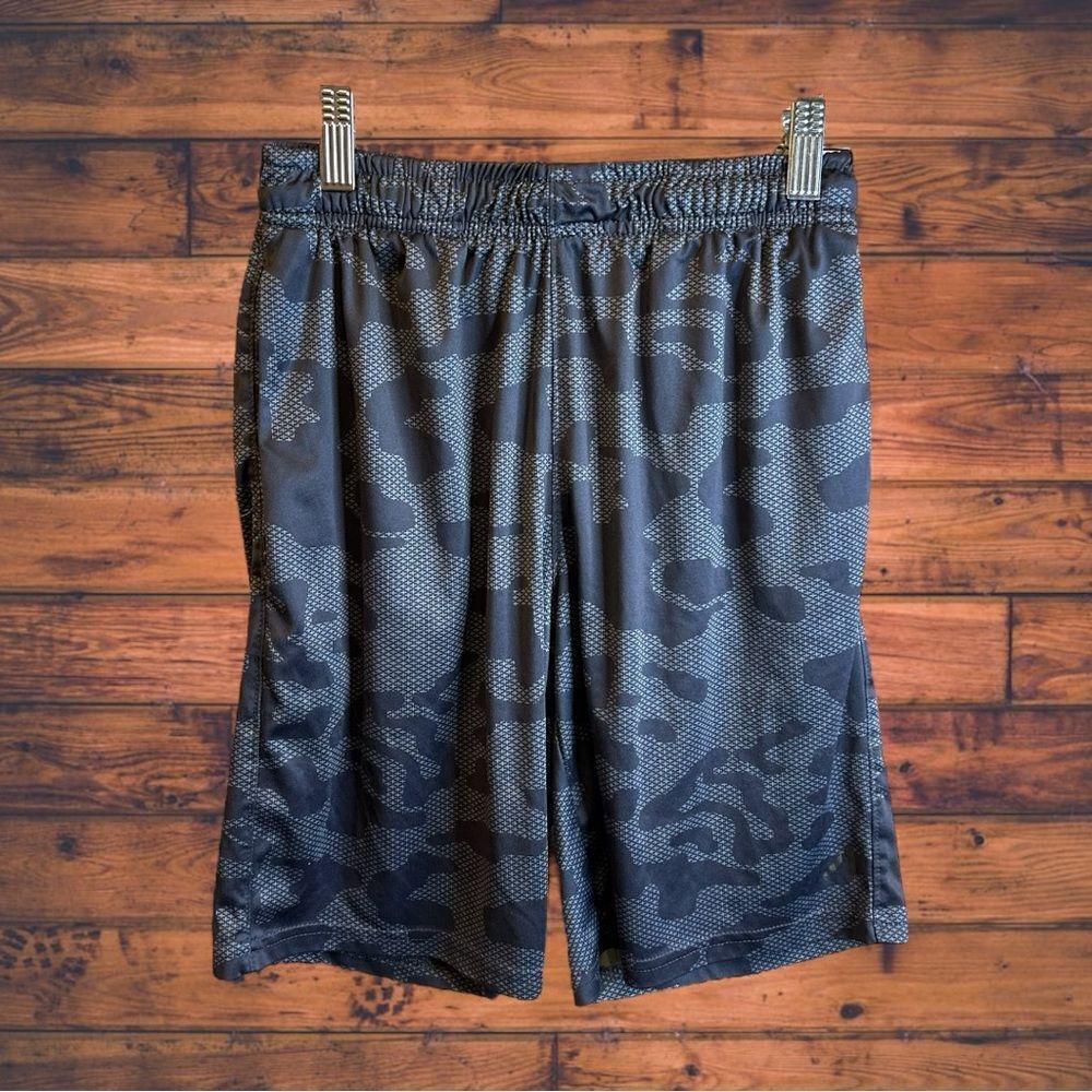 5 for $25🔥Boys Size 8 Grey Camouflage Athletic Drawstring Shorts‎
